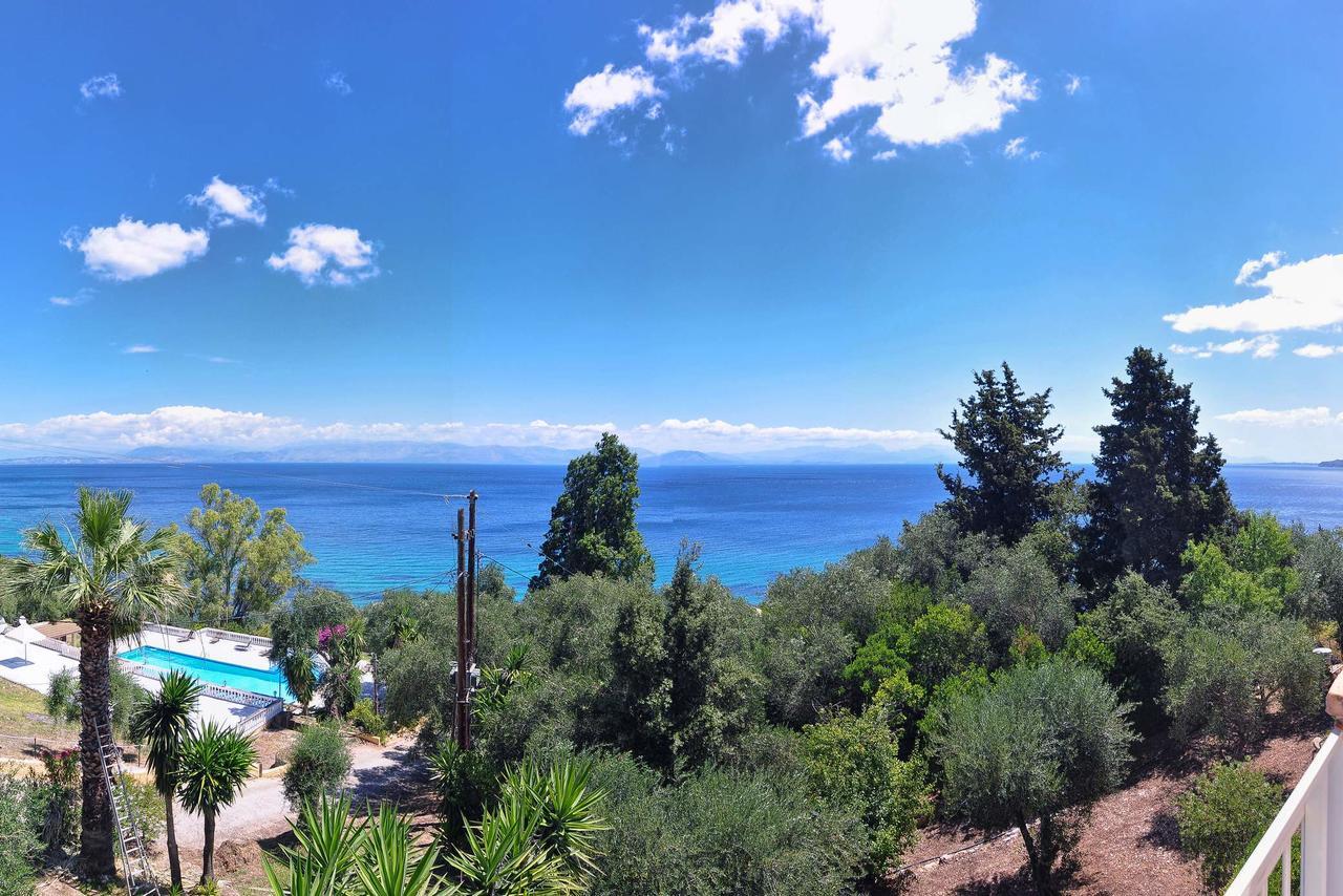Veroniki Penthouse Deluxe Apartment Agios Ioannis Peristerion Exterior foto