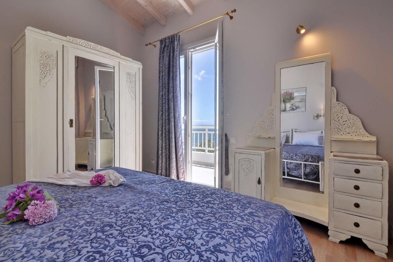 Veroniki Penthouse Deluxe Apartment Agios Ioannis Peristerion Exterior foto