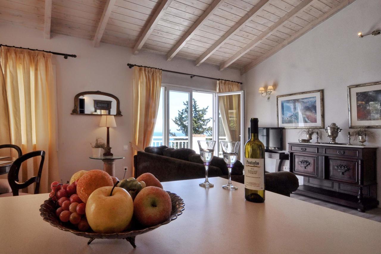 Veroniki Penthouse Deluxe Apartment Agios Ioannis Peristerion Exterior foto
